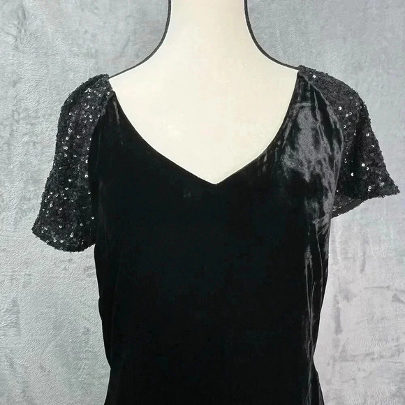 NWT Talbots Festive Black Velvet Sequin Sleeves V-Neck Midi Dress 14P Holidays - Picture 10 of 14